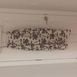 Dress - black and white flowers